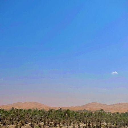 Luxury Family Apartment Merzouga Bagian luar foto