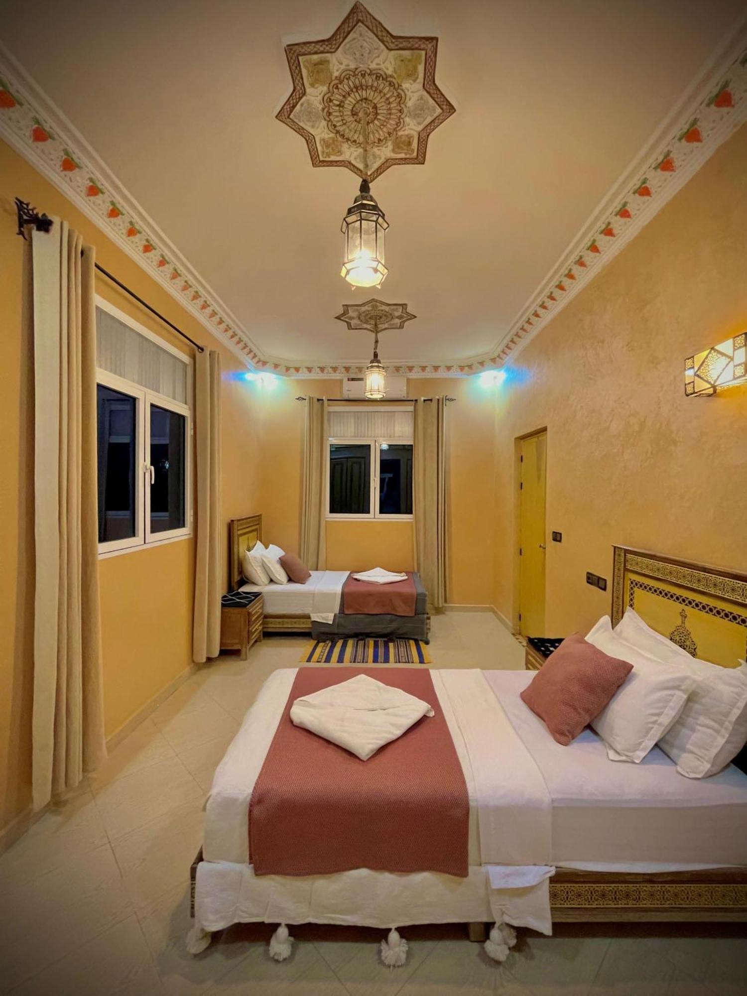 Luxury Family Apartment Merzouga Bagian luar foto