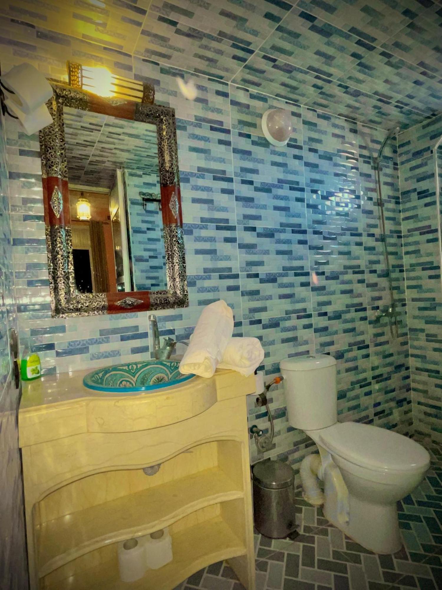 Luxury Family Apartment Merzouga Bagian luar foto