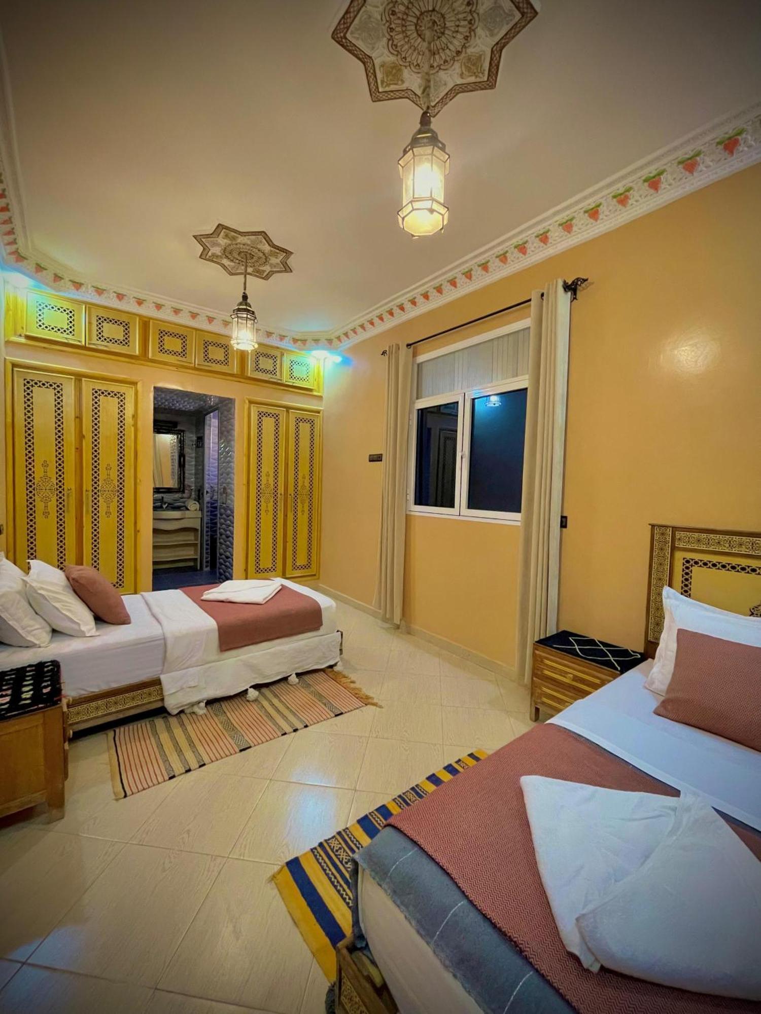 Luxury Family Apartment Merzouga Bagian luar foto