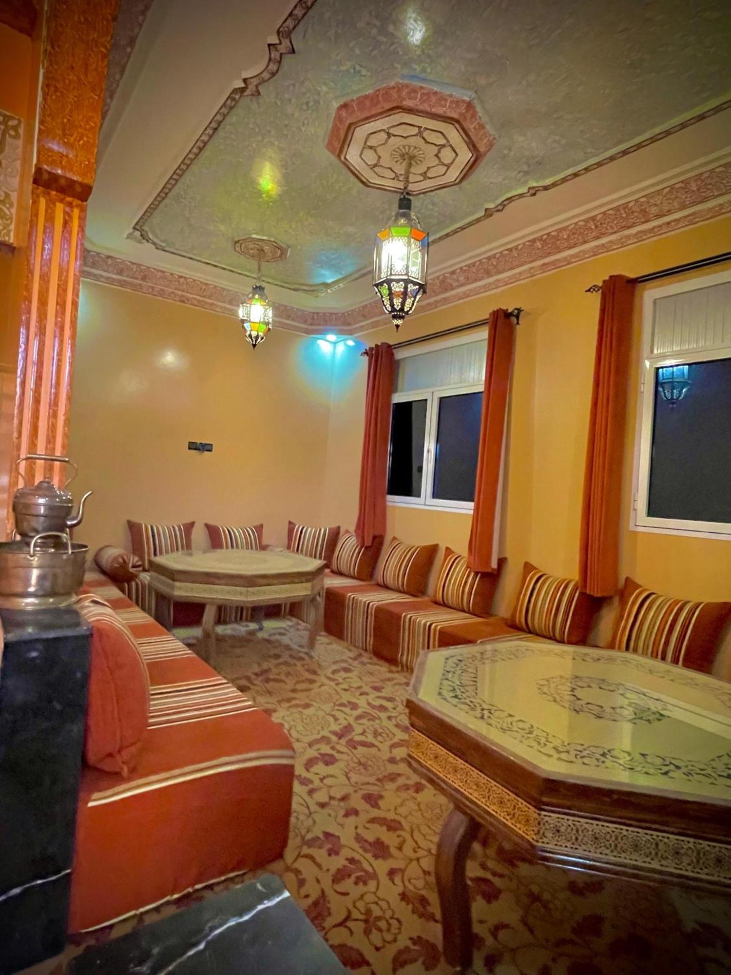 Luxury Family Apartment Merzouga Bagian luar foto