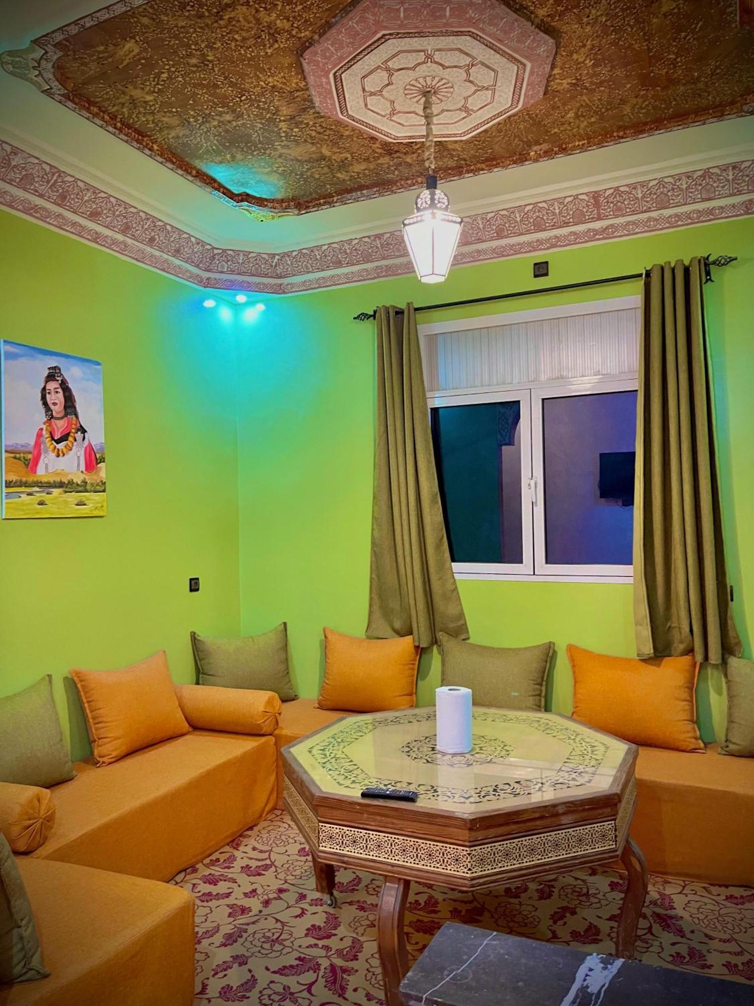 Luxury Family Apartment Merzouga Bagian luar foto